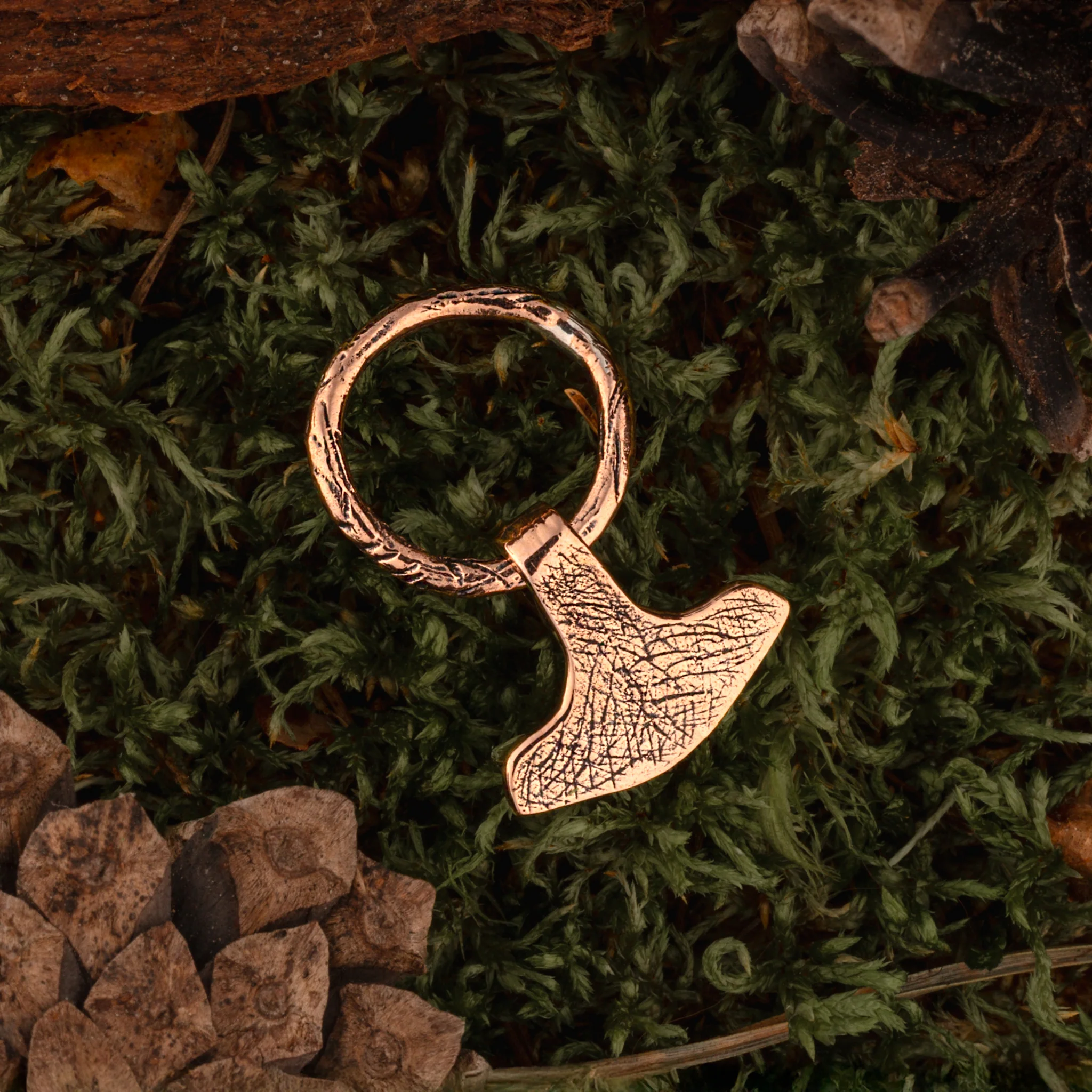 Eketorp Thor’s Hammer, Bronze
