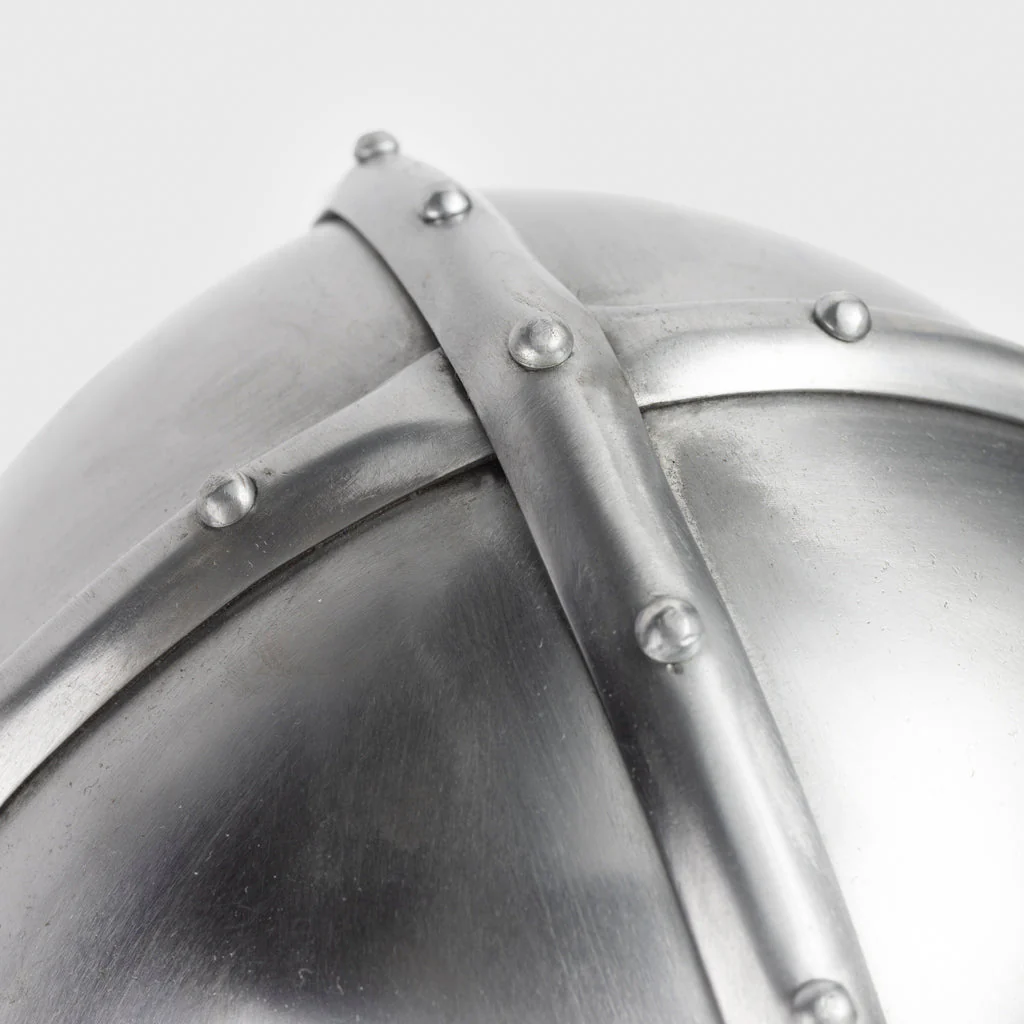 Grimfrost's Combat Helmet - Image 8