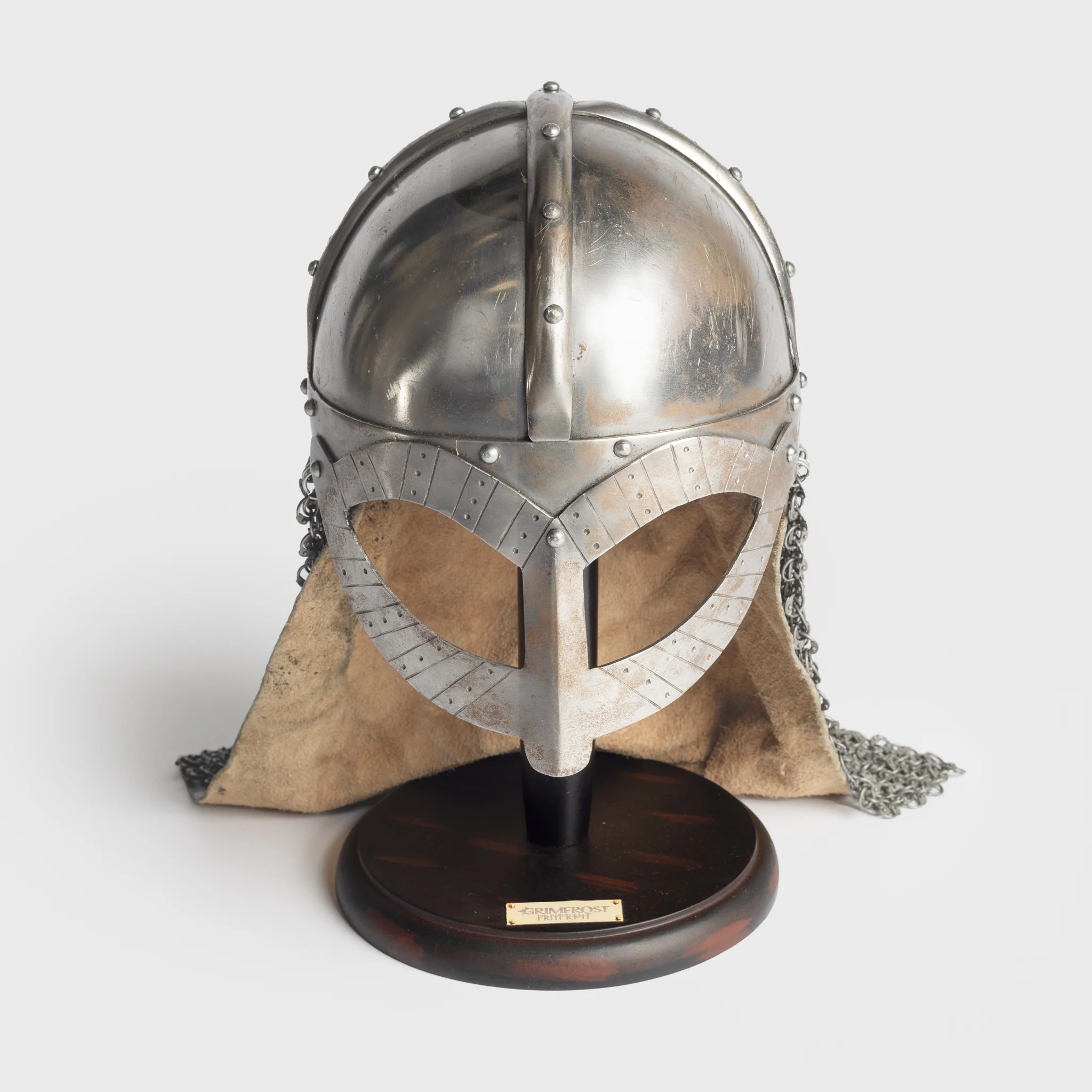 Helmet Stand - Image 5