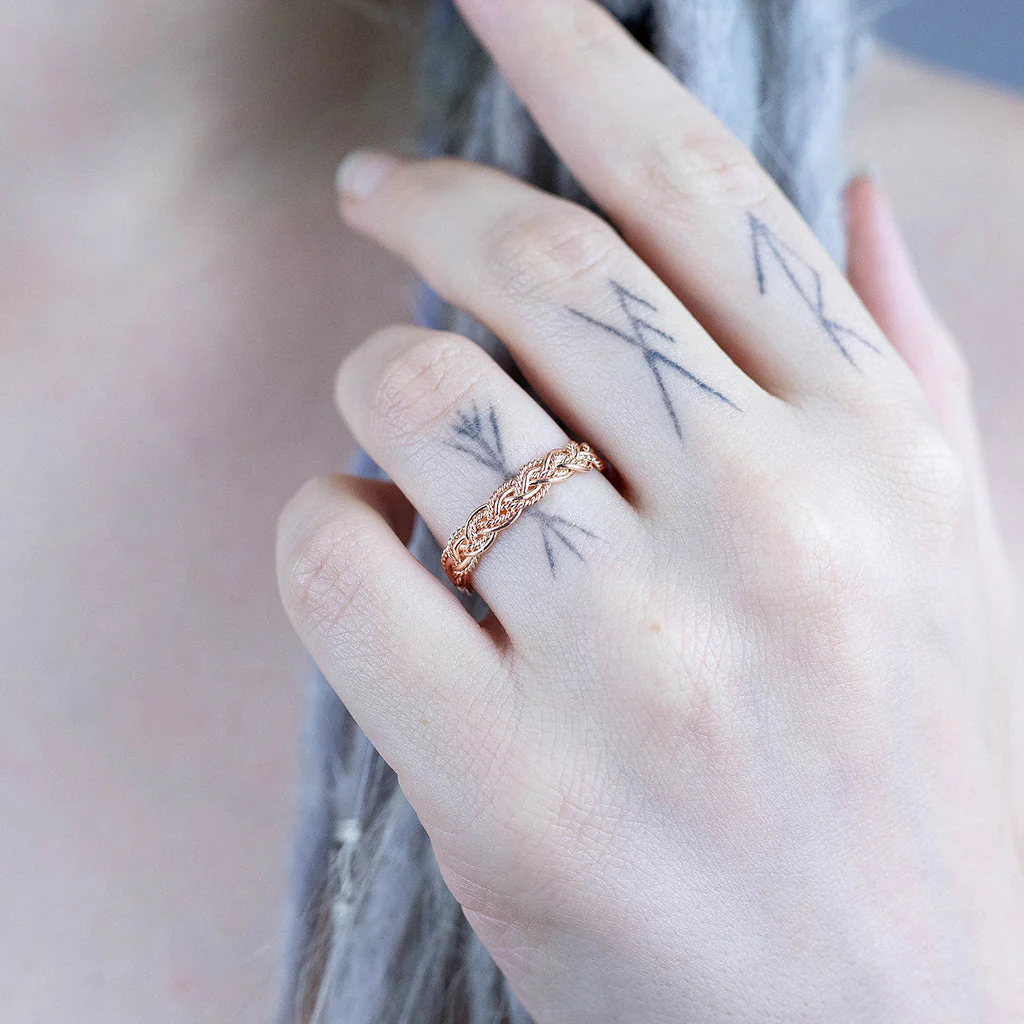 Hel's Weave Ring, Rose Gold - Image 2