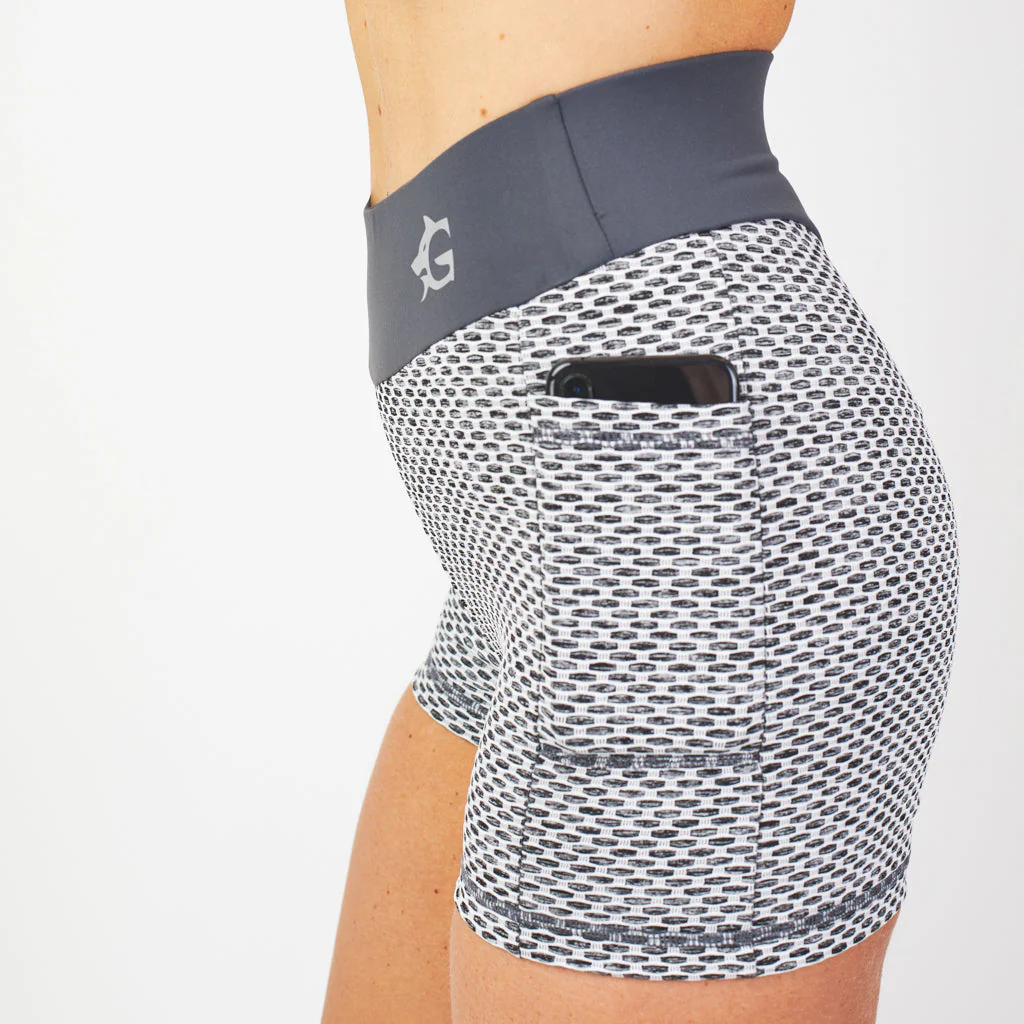 Honeycomb Scrunch Shorts, White/Grey - Image 3