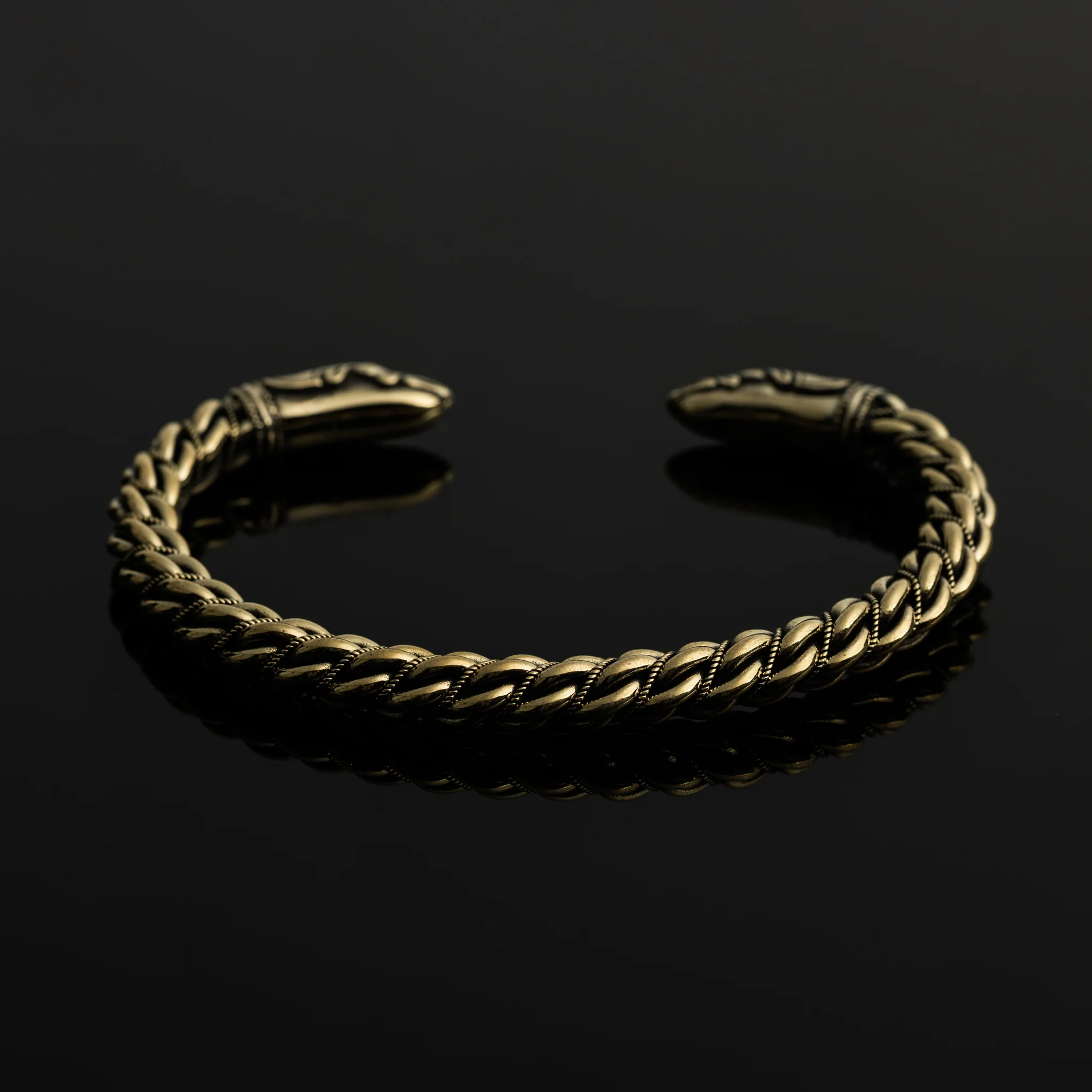 Huginn & Muninn Armring, Bronze - Image 3