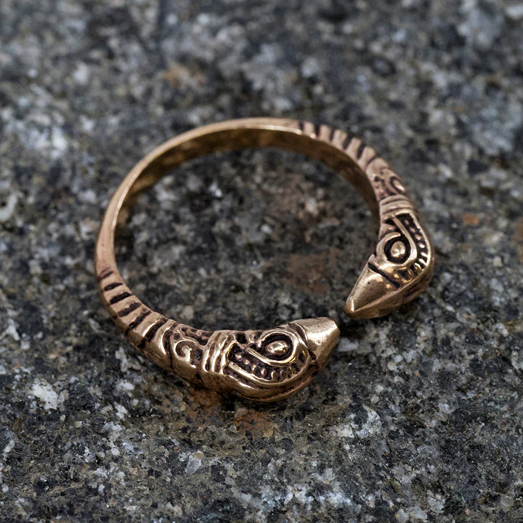 Huginn & Muninn Ring, Bronze - Image 3