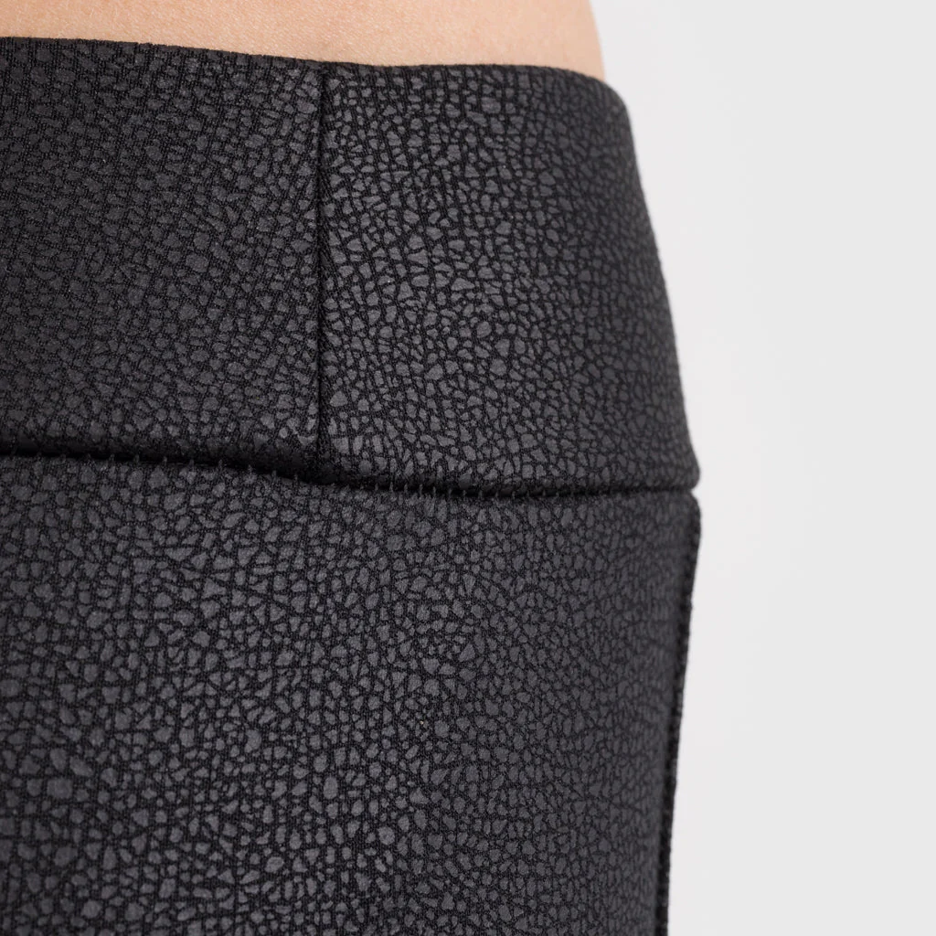 Medium Waist Leggings, Leather Look, Black - Image 4