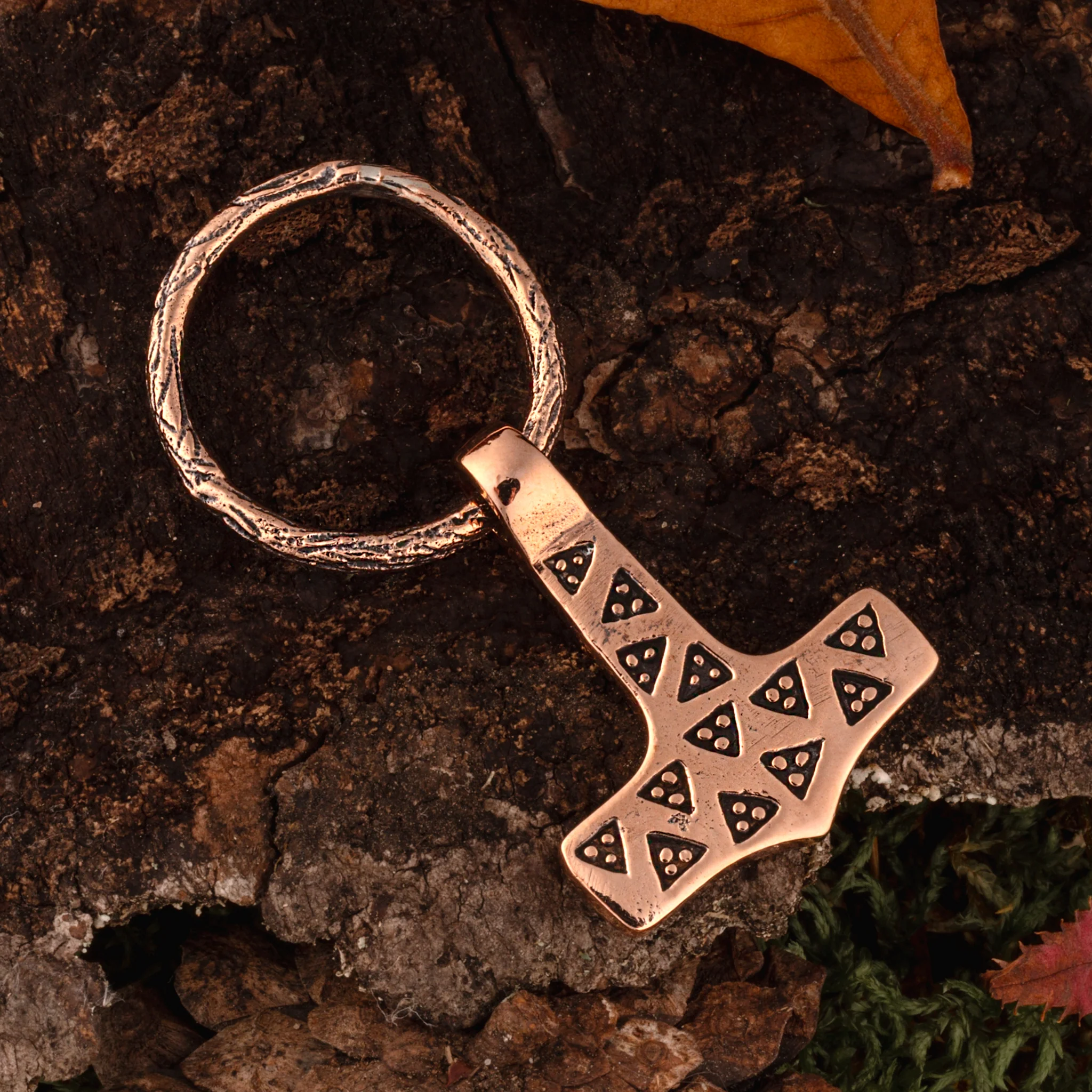 Moheda Thor’s Hammer, Bronze