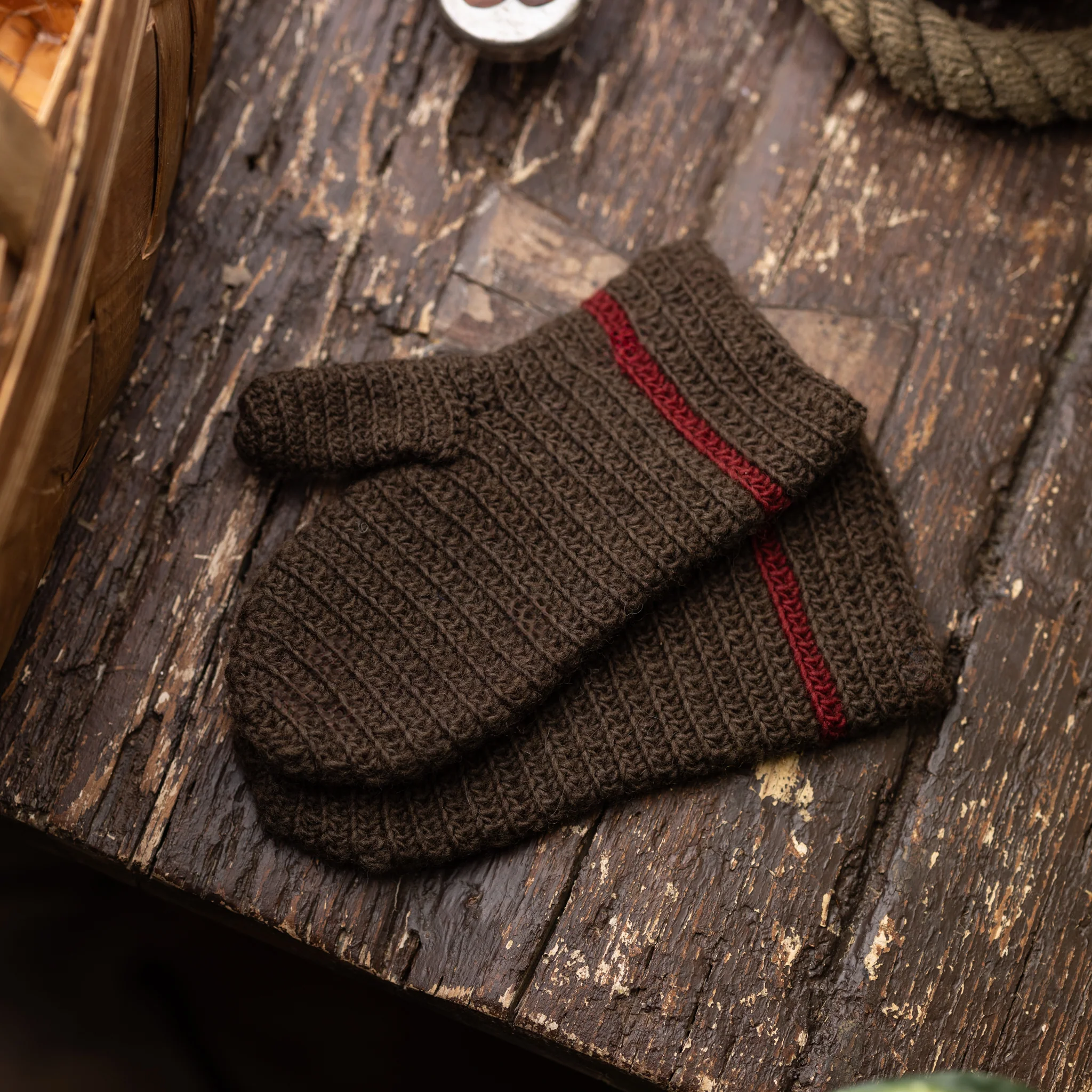 Naalbinding Woolen Mittens - Image 3