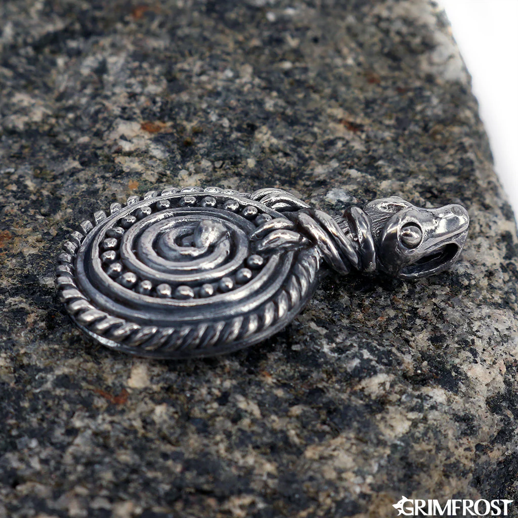 Nidhöggr Amulet, Silver - Image 5
