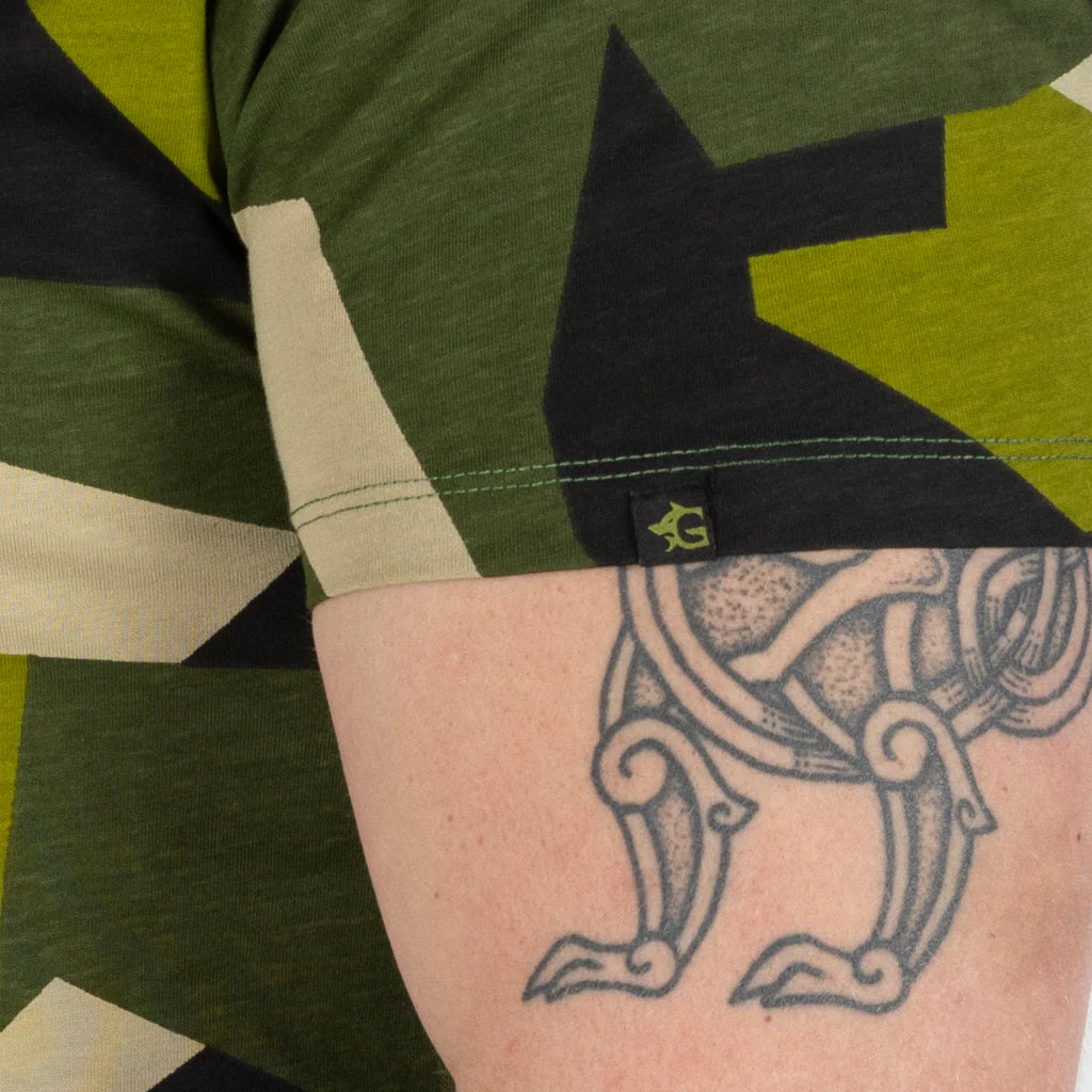 Premium T-shirt, Grimfrost, M90 Green Camo - Image 3