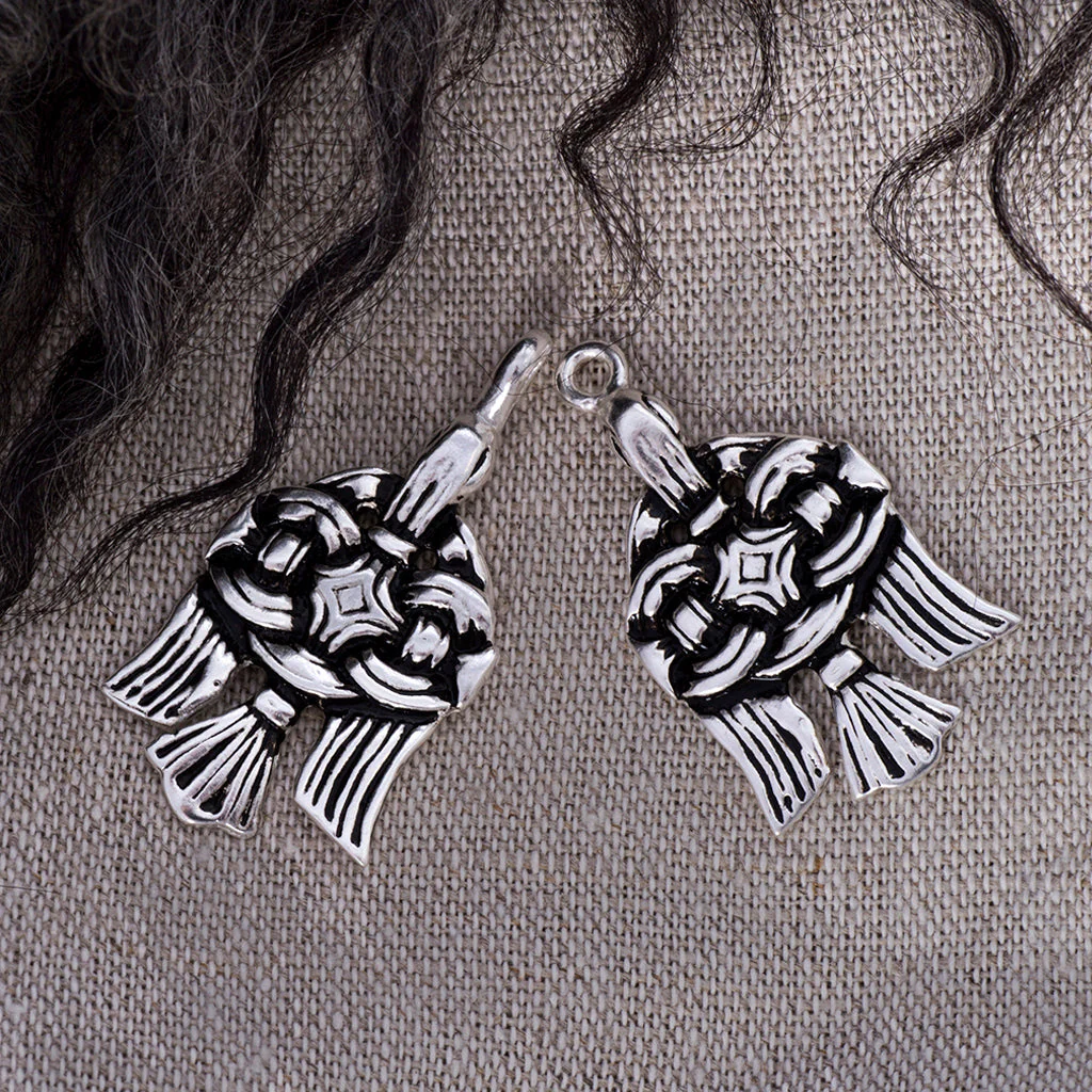 Raven Clasp, Large, Silvered Bronze