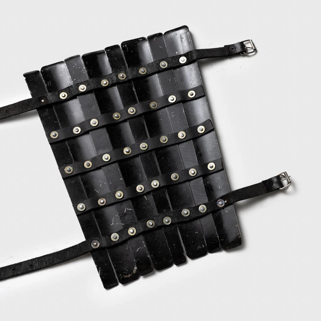 Valsgarde Shin Guards - Image 3