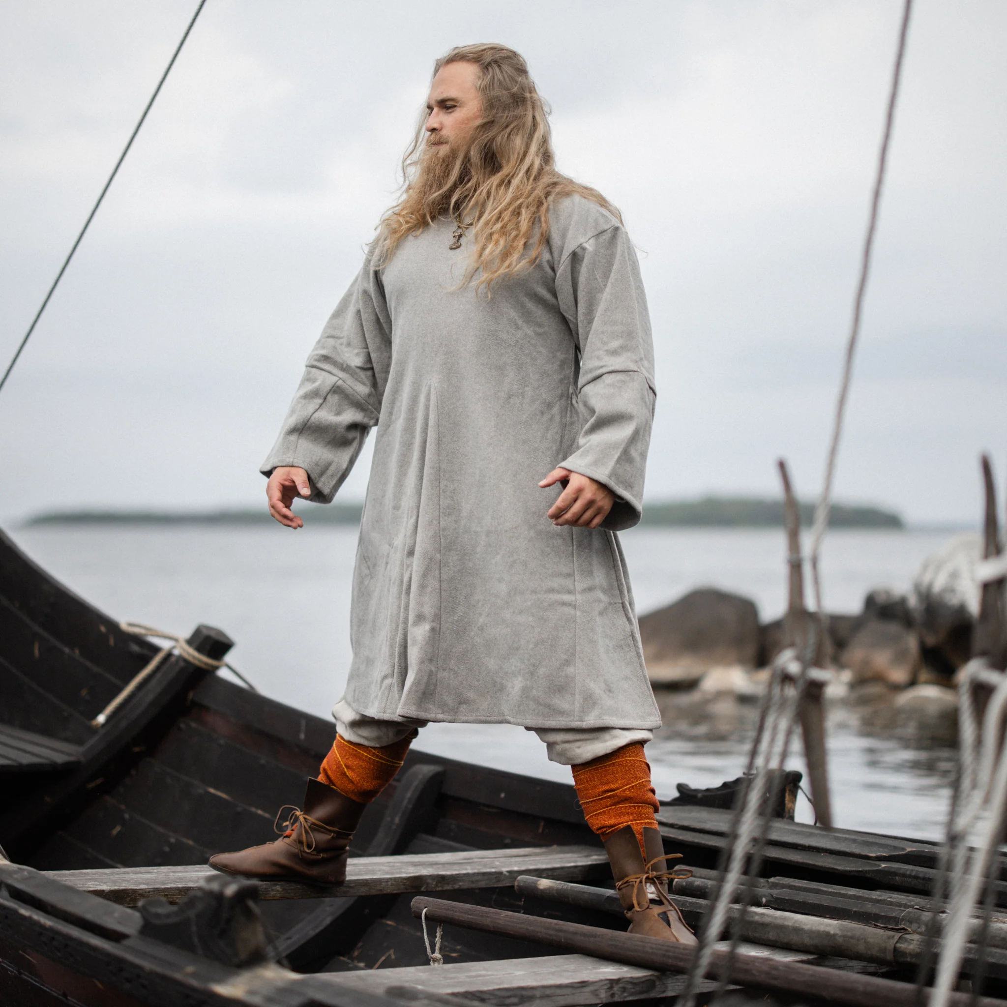 Viking Wool Tunic, Kragelund, Grey - Image 3